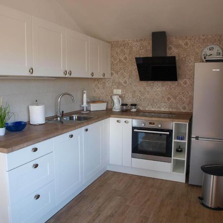 Apartmani Goga 2 โมลัต ภายนอก รูปภาพ