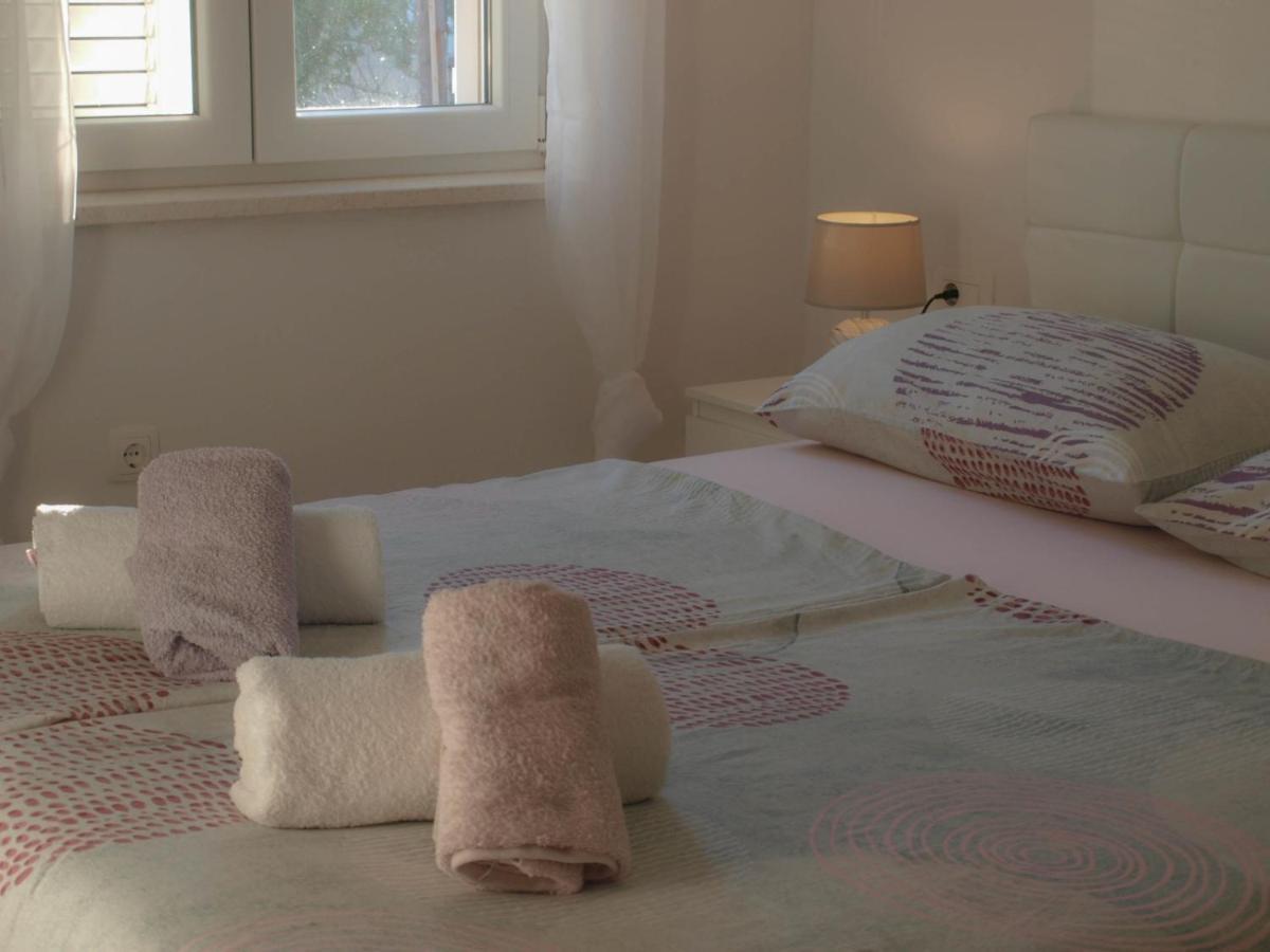 Apartmani Goga 2 โมลัต ภายนอก รูปภาพ